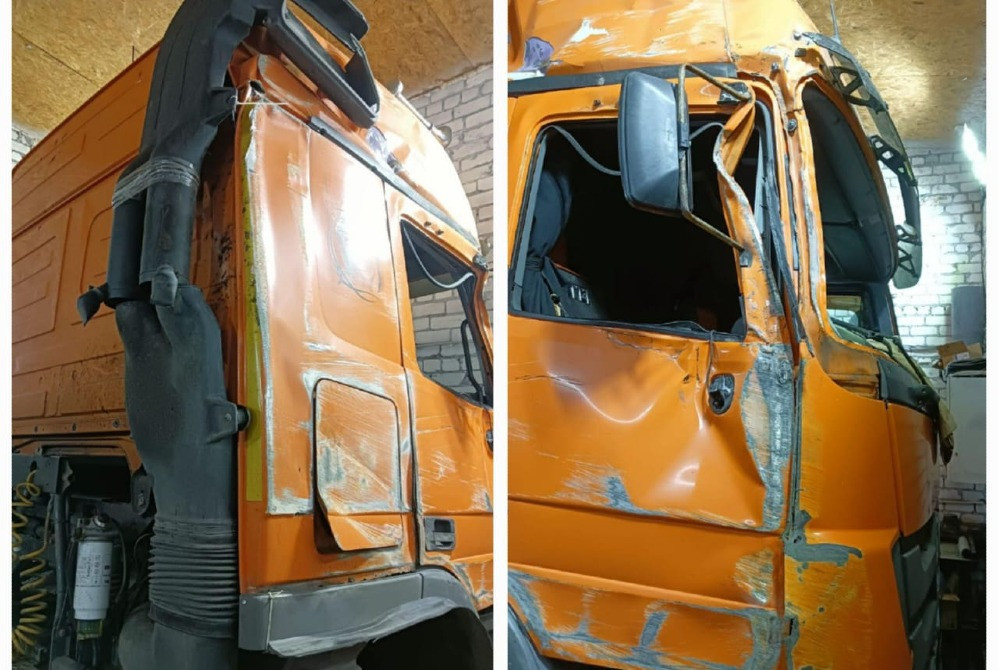 Ищу четверь кабины Мерседес МП3 2015г.  - photo 1