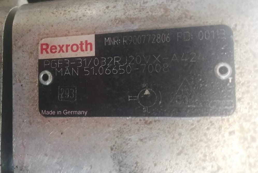 Нужен насос гидропривода муфты вентилятора MAN 51066507008 на MAN WMAR07ZZ8AT015799.  - photo 1