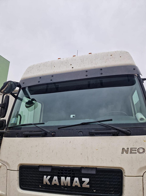 Нужна верхняя часть кабины на Камаз нео, металлическая (можно битую кабину но с целой крышкой).  - photo 1