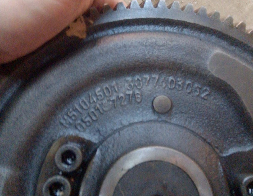 Ищу распредвал D2866lf20 на Ман Коммандор.  - photo 1