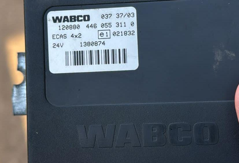 Ищу 4460553110 блок ecas DAF, 1380874 (блок управления подвеской).  - photo 1