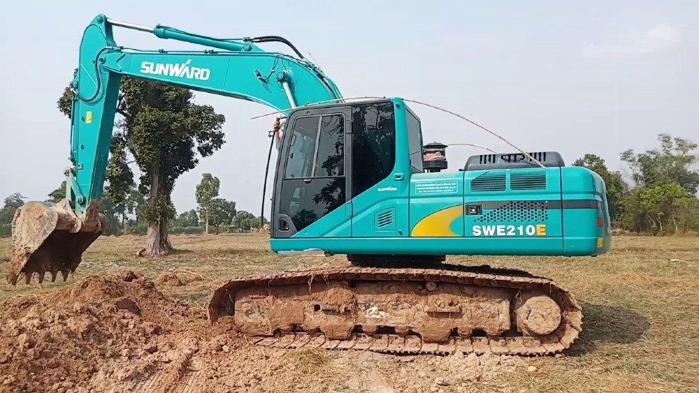 Запасные части экскаваторов Sunward Sankt-Peterburg - photo 1