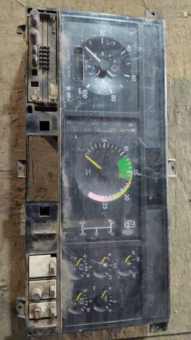 Ищу панель приборов Мерседес МП1.  - photo 1