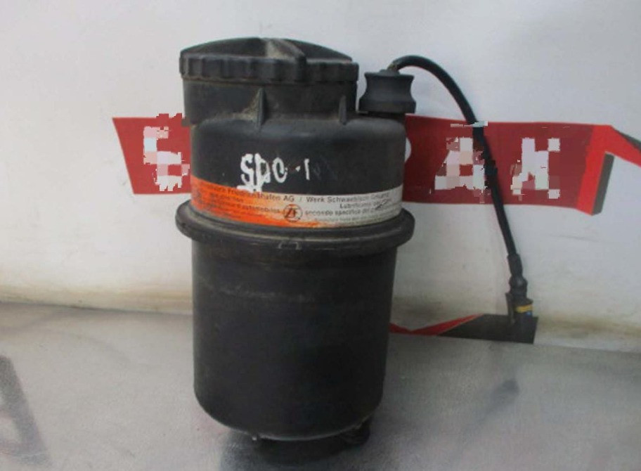 Ищу бачок ГУРа Ман 8х4 с дачиком, 81.47301-6075, только с НДС.  - photo 1