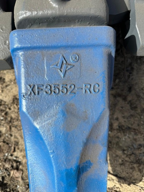 Адаптеры и коронки ковшей китайских экскаваторов Sankt-Peterburg - photo 1