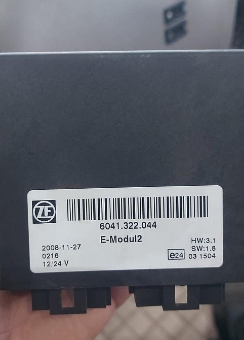 Ищу блок управления АКПП E-Modul2 6041322044.  - photo 1