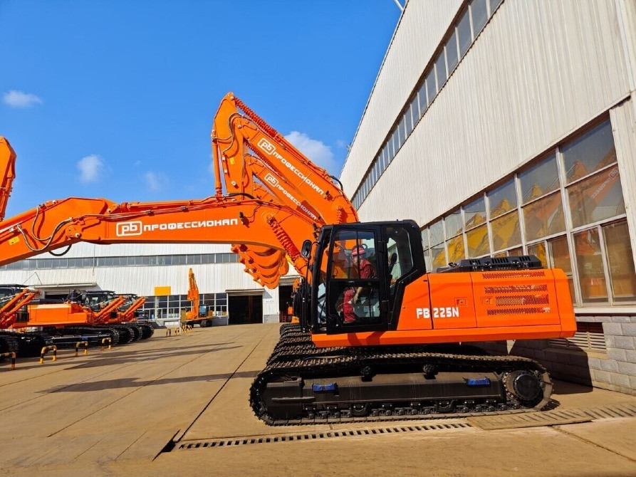 Запасные части экскаваторов Профессионал Sankt-Peterburg - photo 1
