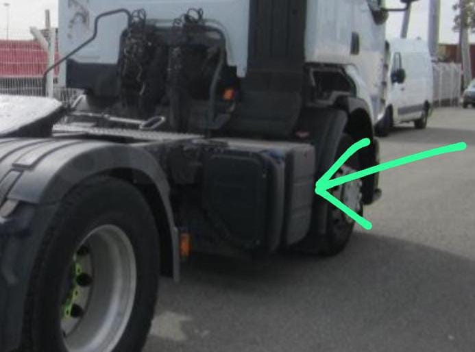 Ищу бочку глушителя Renault Premium 2012г. +-  - photo 1