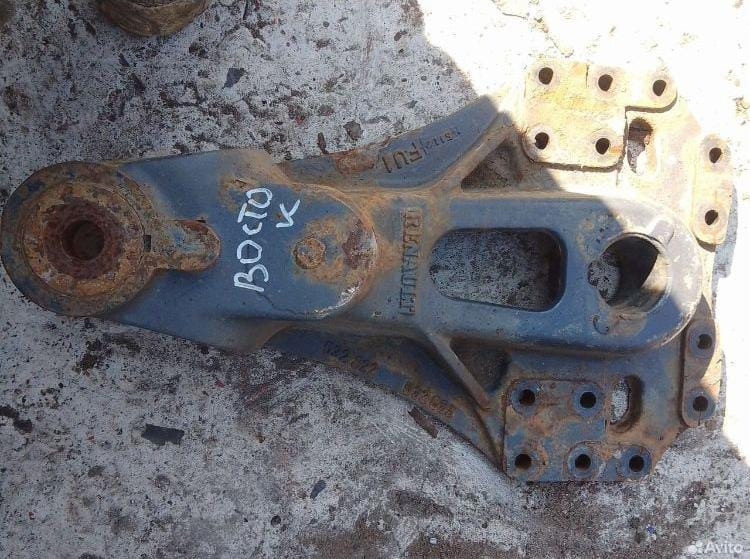 Ищу кронштейн Рено 532823.  - photo 1