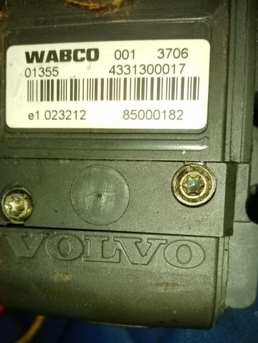 Ищу джойстик на Вольво, 85000182, 4331300017, только оригинал. Вся Россия - изображение 1