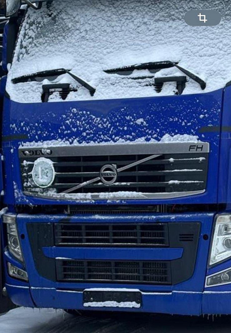 Ищу решетку капота на Вольво фш13 или капот в сборе.  - photo 1