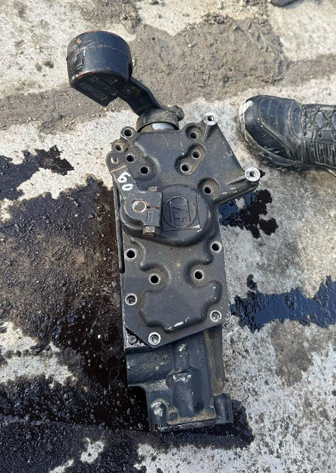 Ищу троссовую кулису MAN TGX.  - photo 1