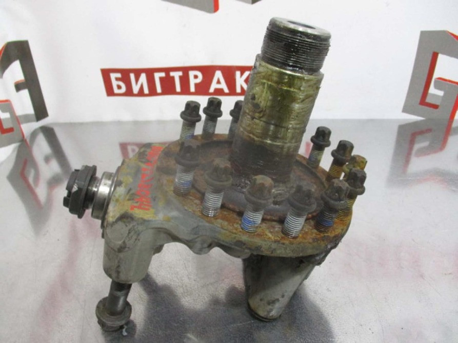 Ищу кулак поворотный под барабанный тормоз Volvo, ø 68мм, №20543315.  - photo 1