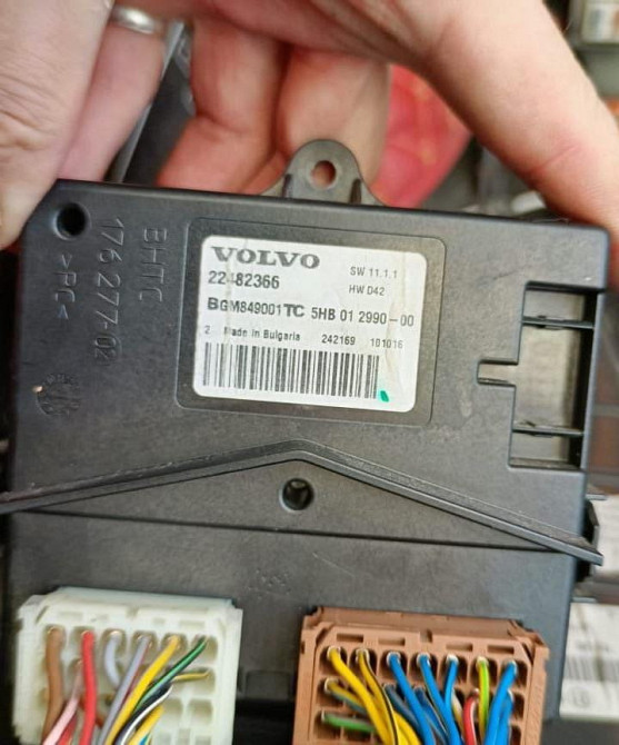 Нужен 22482366 блок управления климатом Вольво.  - photo 1