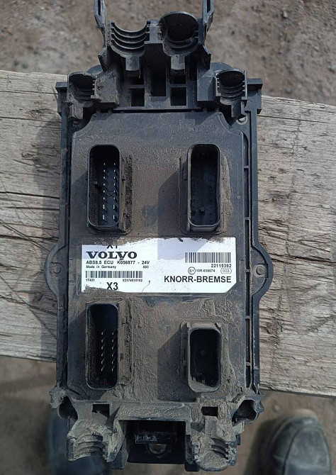 Ищу блок управления ABS 22119392 VOLVO. Вся Россия - изображение 1