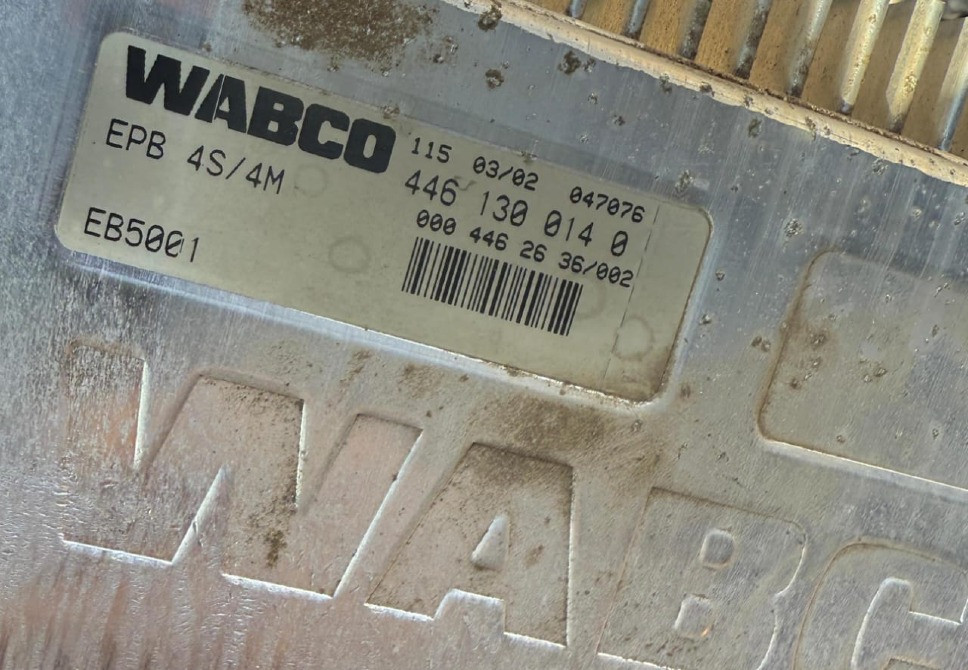 Куплю блок управления EPB 4S/4M 4461300140 на Мерседес. Вся Россия - изображение 1