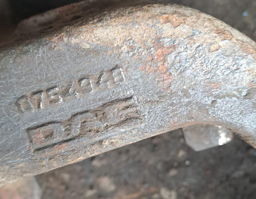 Нужен 0754948 кронштейн передней рессоры (передний) DAF.  - photo 1