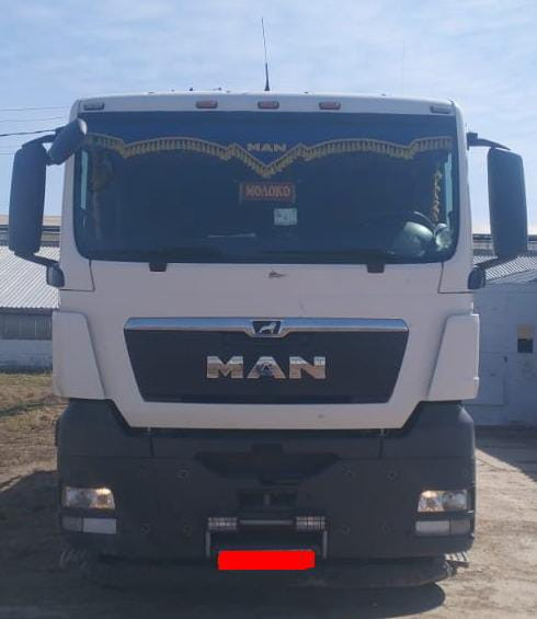 На MAN TGX 2020 года ищем кабину под механическую коробку передач. Обязательно с низкой крышей со сп Вся Россия - изображение 1