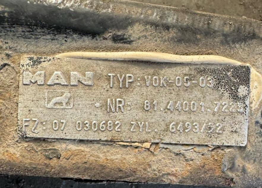 Нужна 81440017225 передняя балка (мост) в сборе MAN.  - photo 1