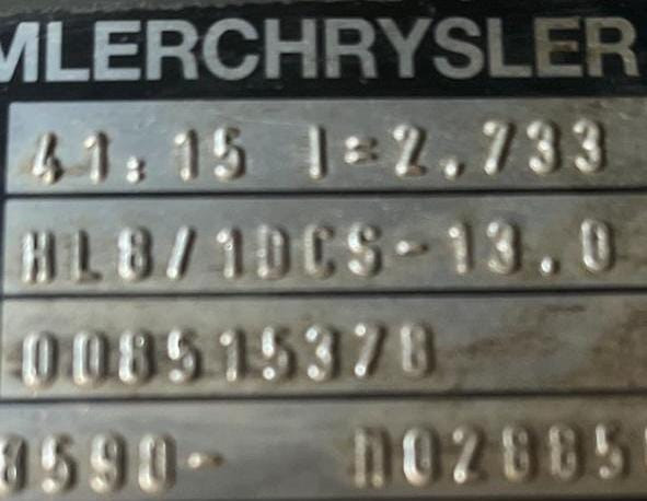 Нужен редуктор HL8/1DCS-13,0 41:15 2,733.  - photo 1
