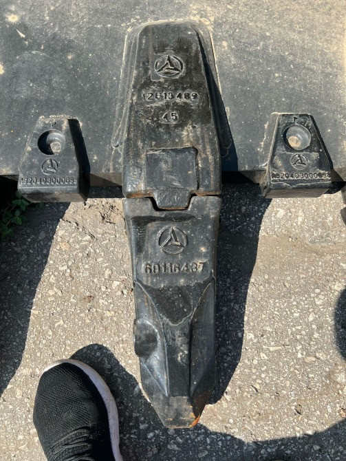 Адаптеры и коронки ковшей экскаваторов SANY Sankt-Peterburg - photo 1