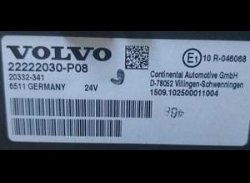 Нужна 22222030 приборная панель Вольво ФШ4.  - photo 1