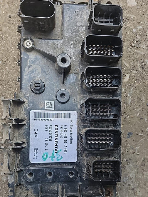 Ищу А0014462617 блок компьютер Мерседес Актрос мп3 2011 год.  - photo 1