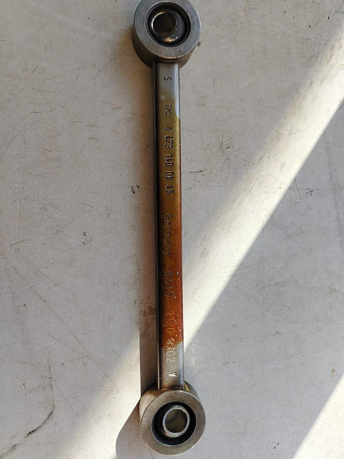 Нужна тяга клапана рециркуляции Mercedes A4731400646.  - photo 1