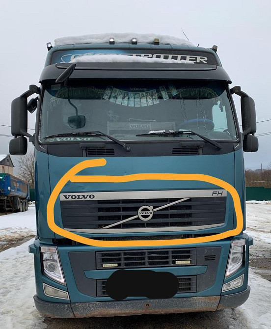 Ищу облицовку Volvo FH.  - photo 1