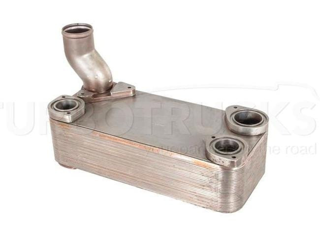 Ищем IVECO 42563341 радиатор масляный интардера кпп (DAF CF85/XF95, MAN, RVI).  - photo 1