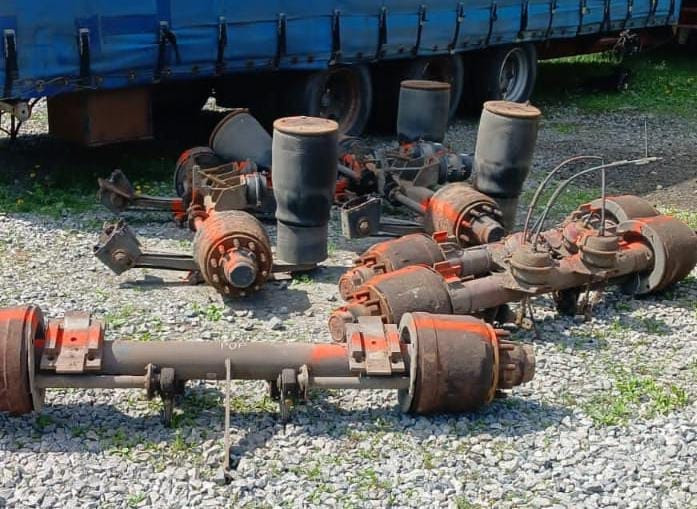 Нужны на Шмитц такие ося 17.5 спарка двухскатные.  - photo 1