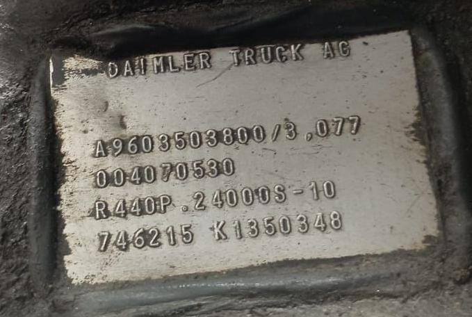 Ищу редуктор на КамАЗ. A9603503800.  - photo 1