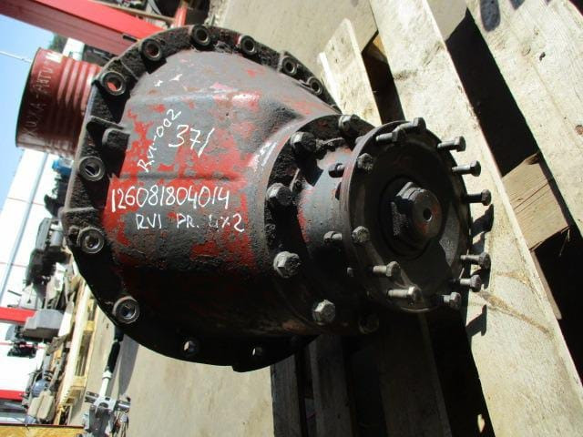 Ищу редуктор P1370 37/8 Renаult Magnum.  - photo 1