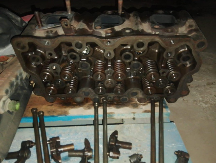 Ищу 5010438357/5001846739 ГБЦ на Рено Магнум MACK 430 с обраткой.  - photo 1