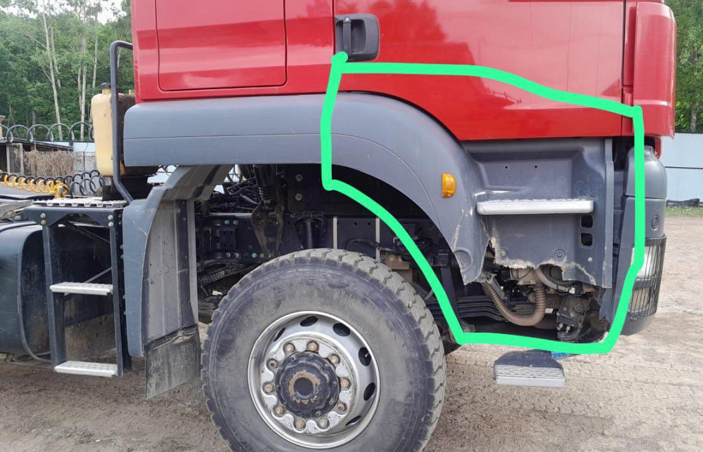 Куплю 81615100906 крыло переднее правое МАН ТГС 6х6 2018 года (надо именно как на фото!).  - photo 1