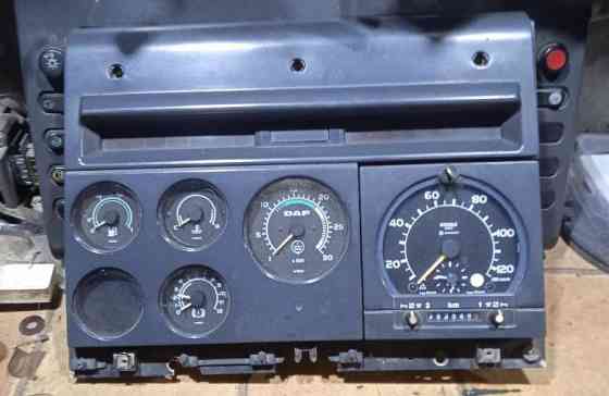 Ищу панель приборов DAF CF75. 