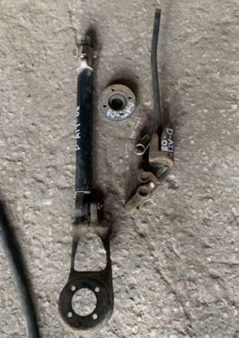 Ищу кулису телескопическую Даф 95 ати. Вся Россия - изображение 1