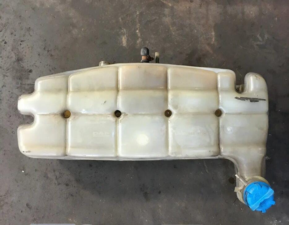 Нужен 1257213 бачок расширительный DAF. Вся Россия - изображение 1