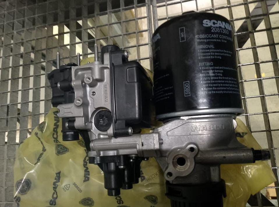 Ищем осушитель воздуха в сборе Scania 2608040, нужен именно такой. Вся Россия - изображение 1