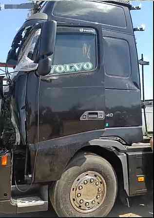 Ищу кабину первой комплектации Volvo FH МКПП самая высокая. 