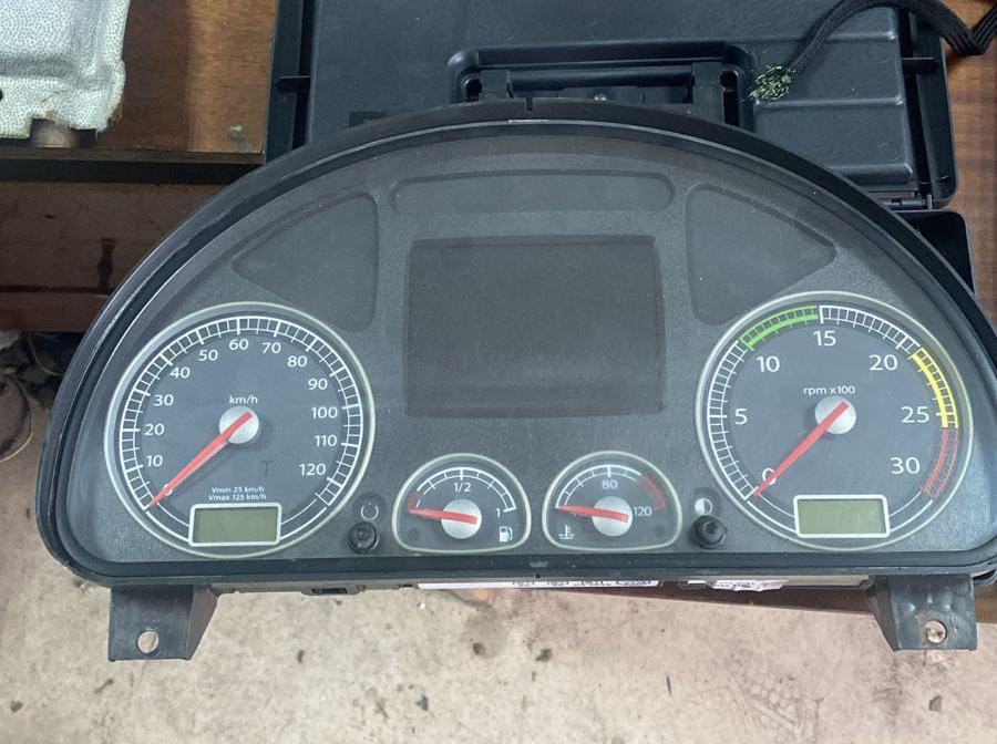 Нужна такая панель приборов Ивеко.  - photo 1