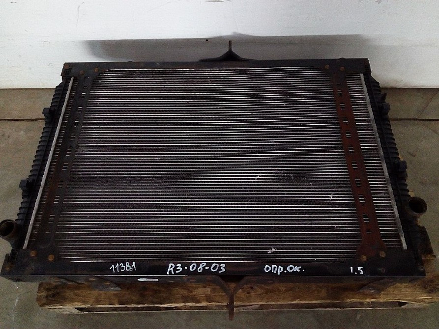 радиатор основной б/у Renault Premium DXI Екатеринбург - изображение 1