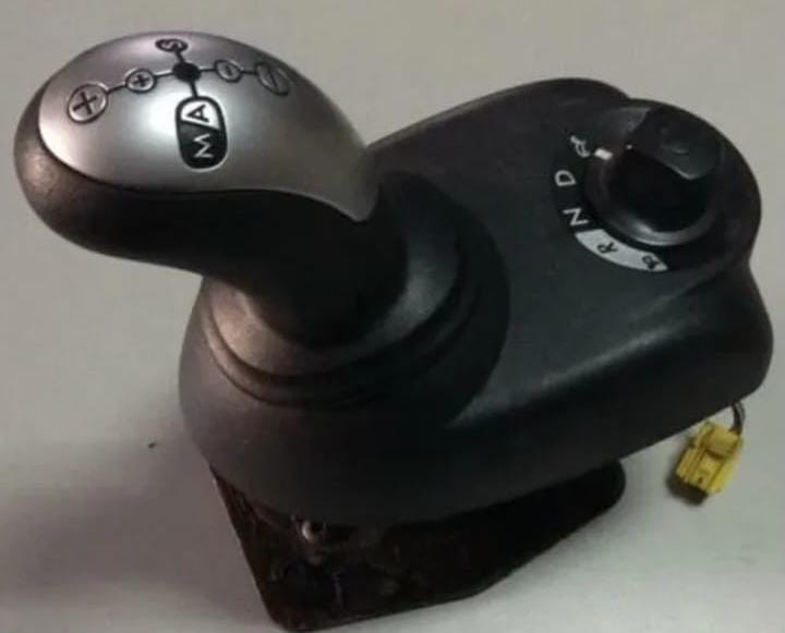 Нужен такой джойстик Даф 95.  - photo 1