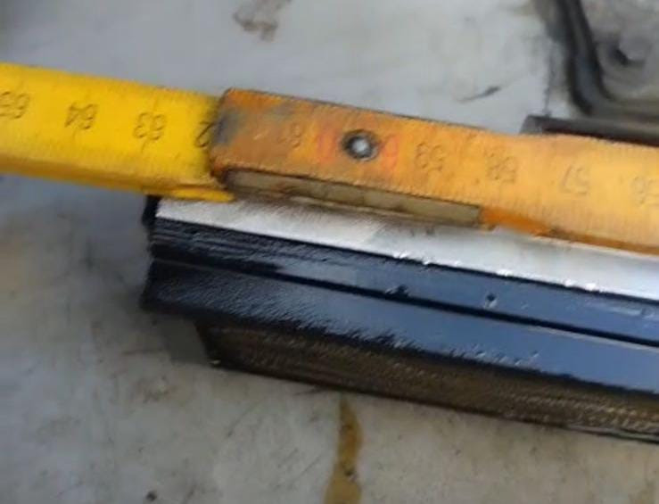 Ищу топливозаборник 63см Volvo FH12.  - photo 1