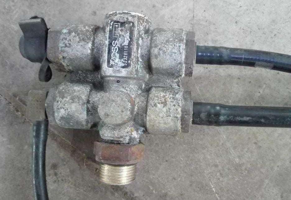 Ищем 5232811000 клапан распределительный DAF.  - photo 1