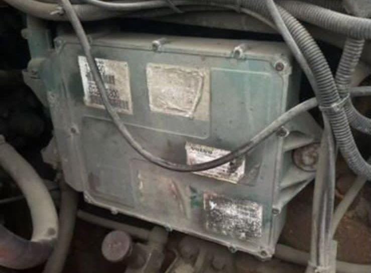 Ищу эбу двс Volvo D12A Бош топливная. Бюджет до 55.000р. Вся Россия - изображение 1