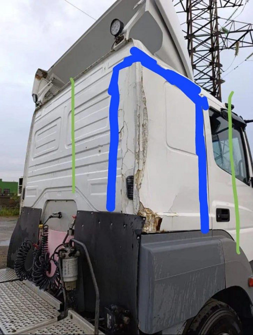 Нужна правая стенка кабины Мерседес Аксор. Вся Россия - изображение 1