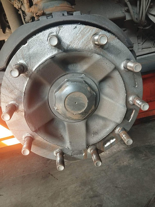 Нужна ступица передняя на Вольво 2021г. вин X9PRG20A1MW136679. Вся Россия - изображение 1