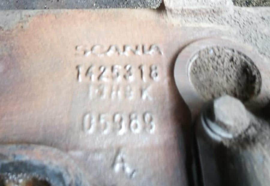 Ищу 1425318 блок цилиндров на Скания.  - photo 1