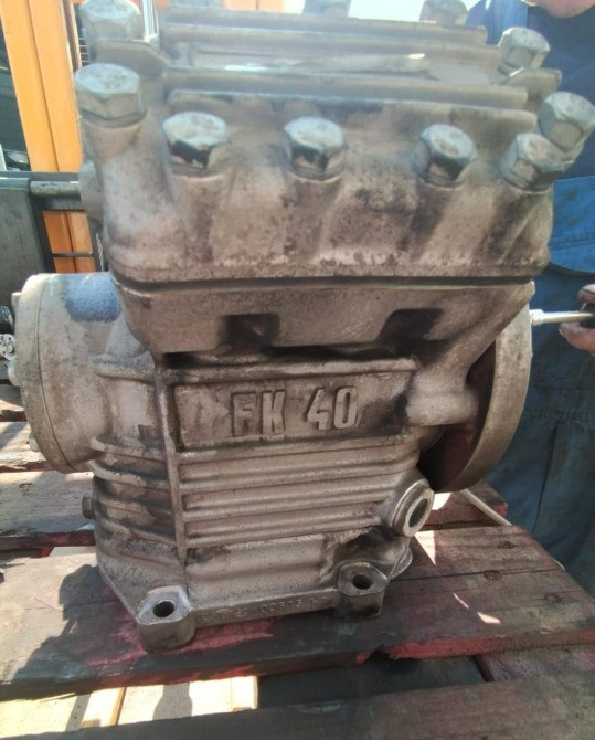 Ищу компрессор 1152709.  - photo 1